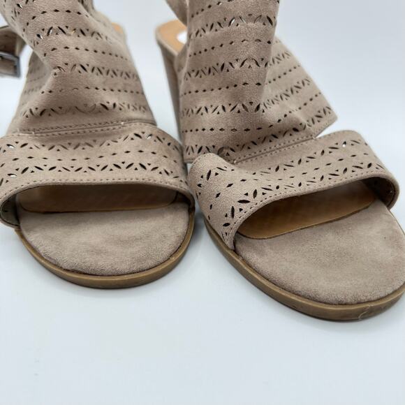 Seychelles Bora Taupe Heeled Sandals Size 9 - Picture 6 of 8